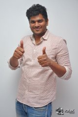 Shiva Raj Kanumuri Interview About Jayammu Nischayammu Raa